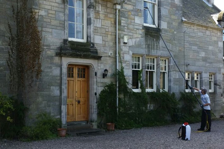 Window Cleaners in Dunfermline, Fife